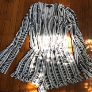 Long sleeve romper ❤️